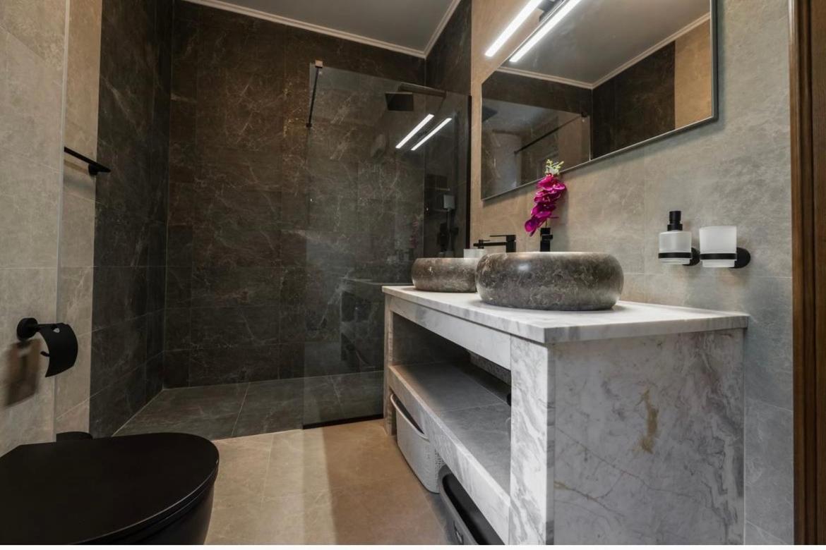 Luxury Apartment Vasilisa Котор Экстерьер фото