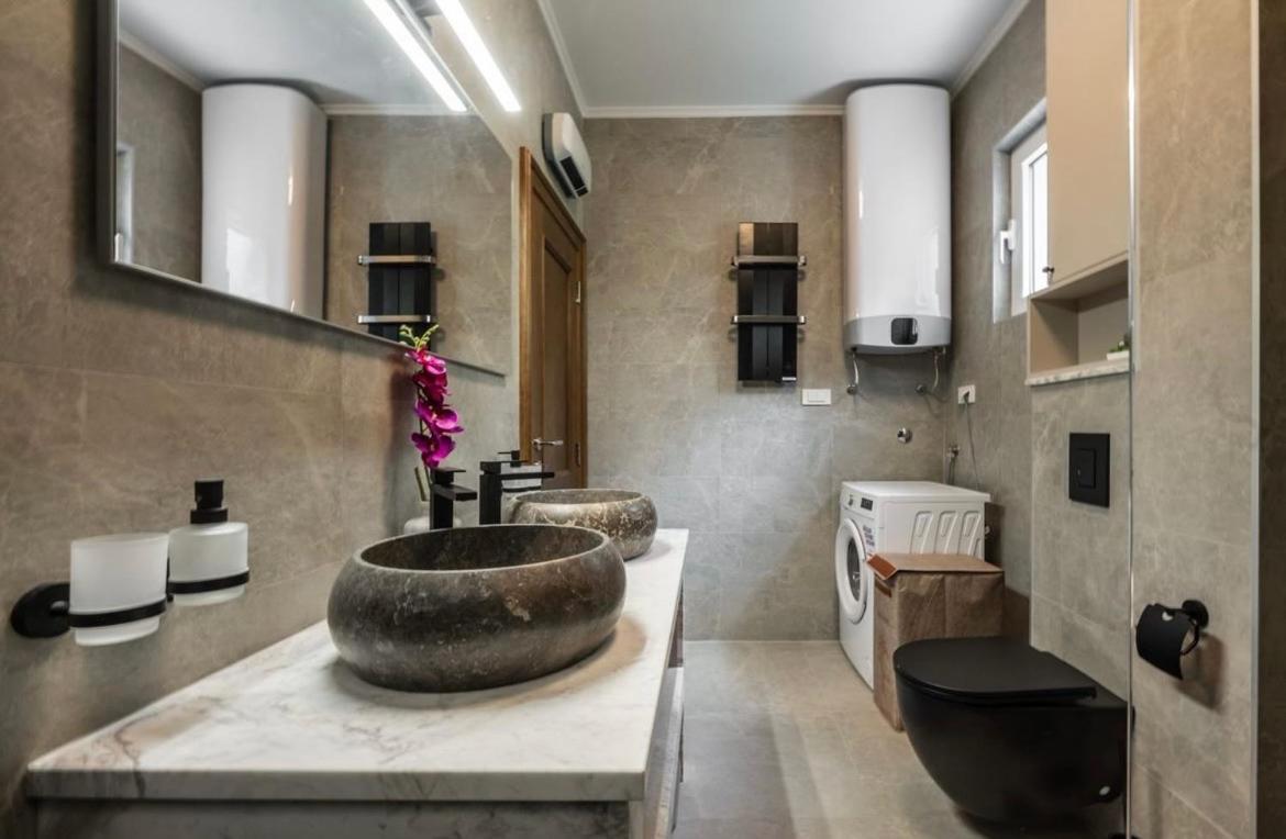 Luxury Apartment Vasilisa Котор Экстерьер фото